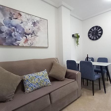 Macarena III Apartments, 300 Meter Zu Playa Del Cura 托雷维耶哈 外观 照片